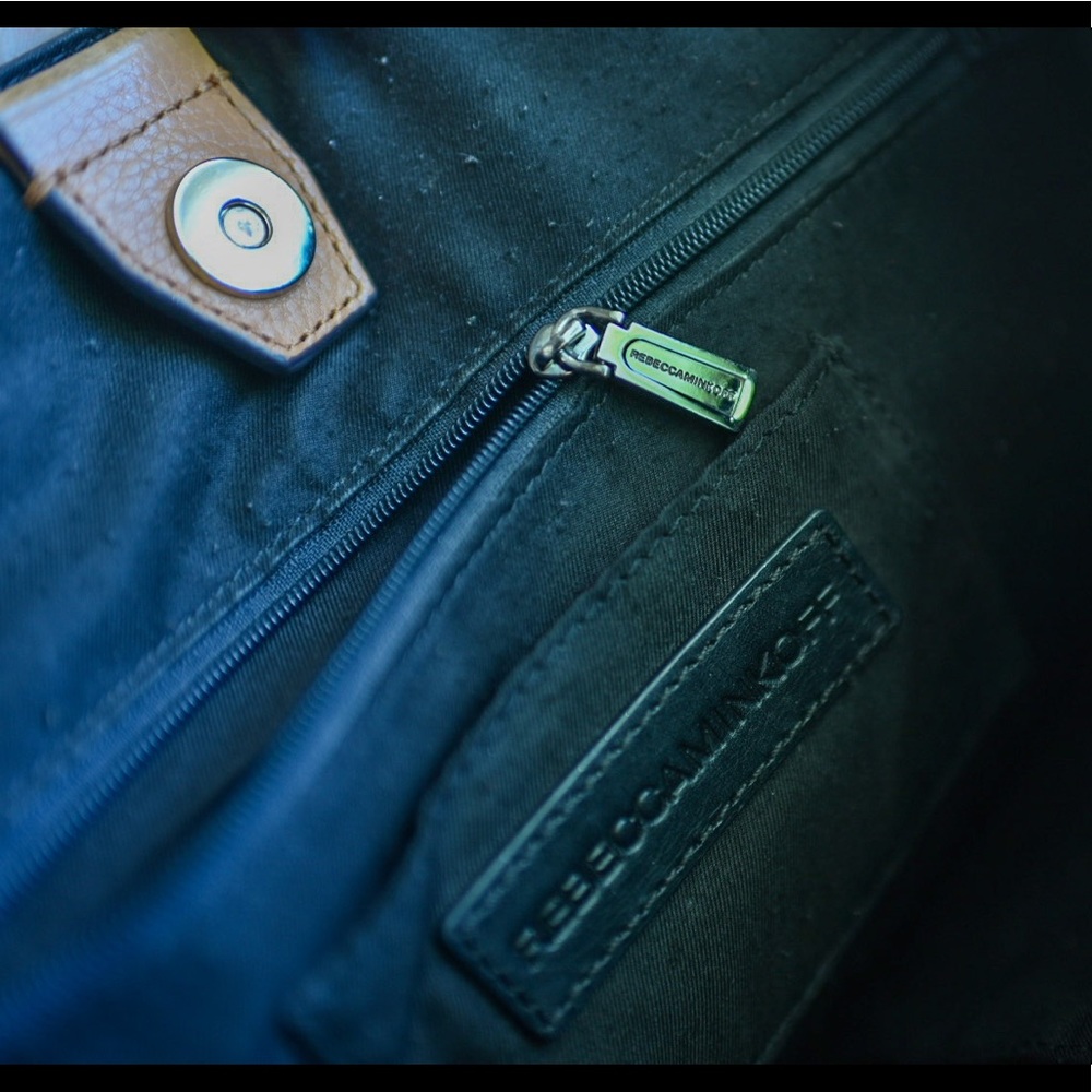 Rebecca Minkoff crossbody bag, beige - Picture 9 of 17